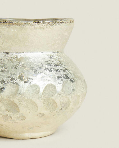 CHRISTMAS HERRINGBONE GLASS TEALIGHT HOLDER