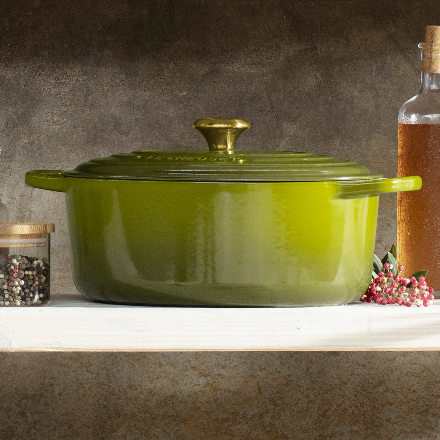 Signature Cast Iron 8-quart Olive Oval Dutch Oven
