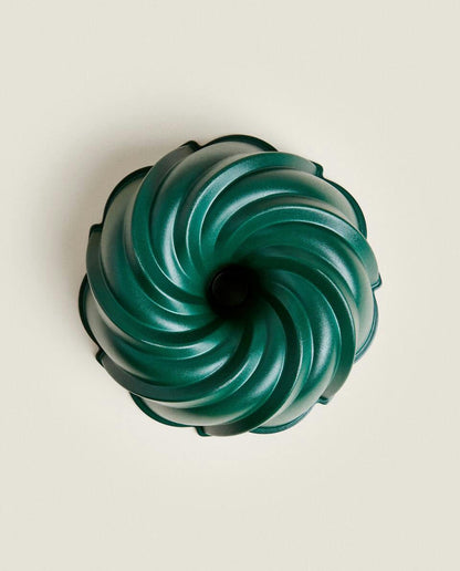 CHRISTMAS ROUND CAKE ALUMINIUM MOULD