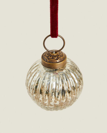 STRIPED CHRISTMAS BAUBLE DECORATION