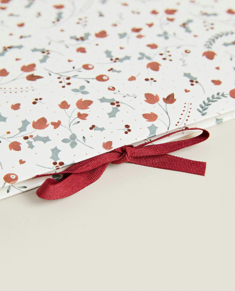 PACK OF CHILDREN’S POSTCARDS WITH CHRISTMAS BUNNY (PACK OF 6)