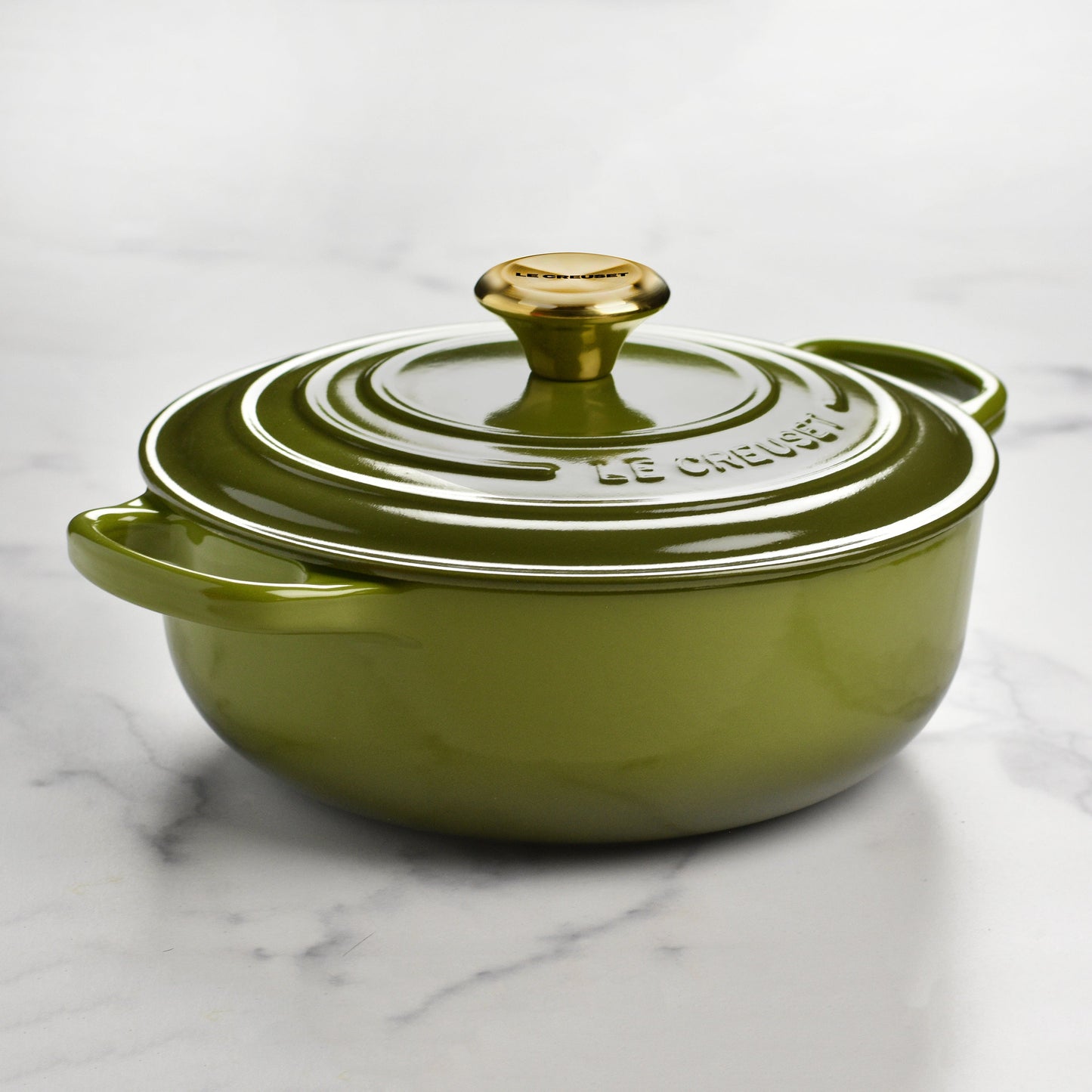 Signature Cast Iron 3.5-quart Olive Sauteuse Dutch Oven