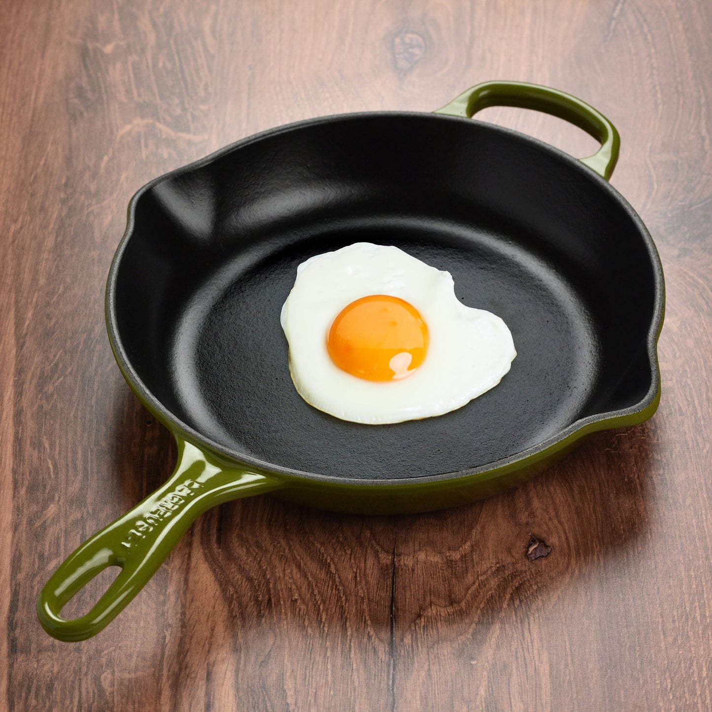 Signature Cast Iron 10.25-inch Olive Skillet