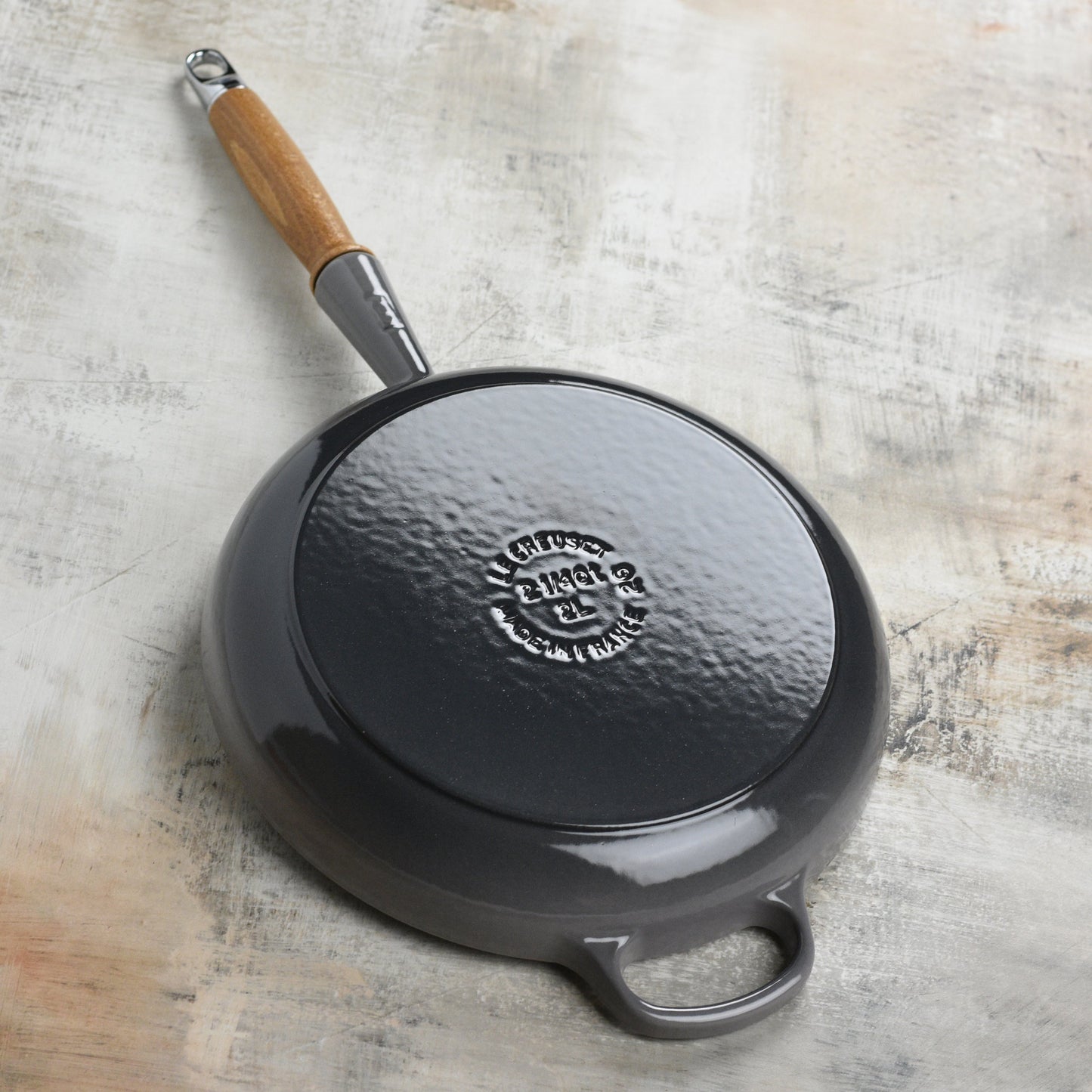 Cast Iron 10.25-inch Oyster Fry Pan with Wood Handle