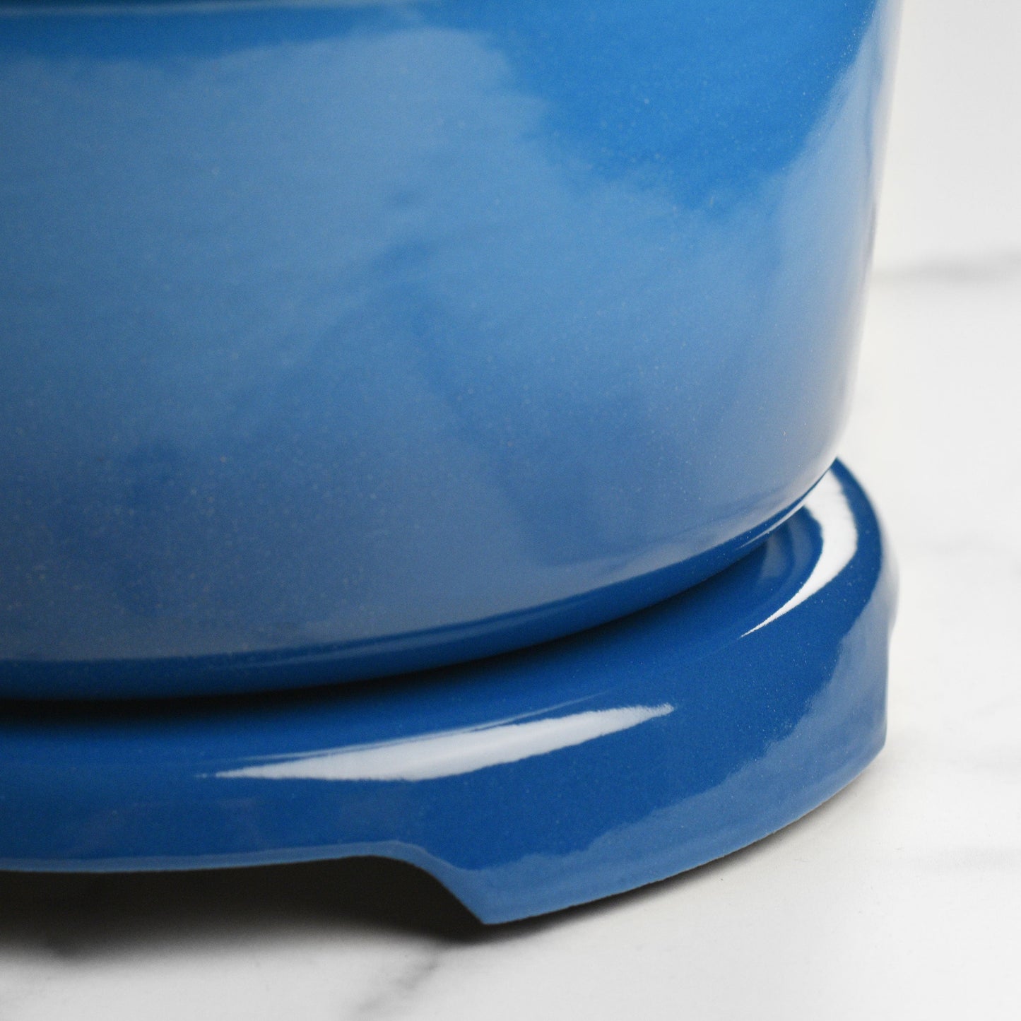 Signature Cast Iron 8.8-inch Marseille Round Trivet