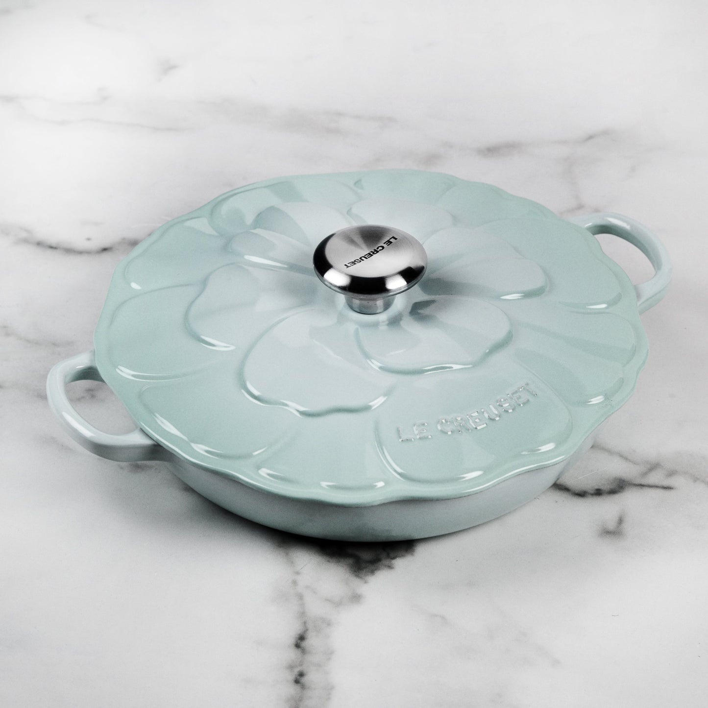 Signature Cast Iron 2.25-quart Sea Salt Petal Braiser