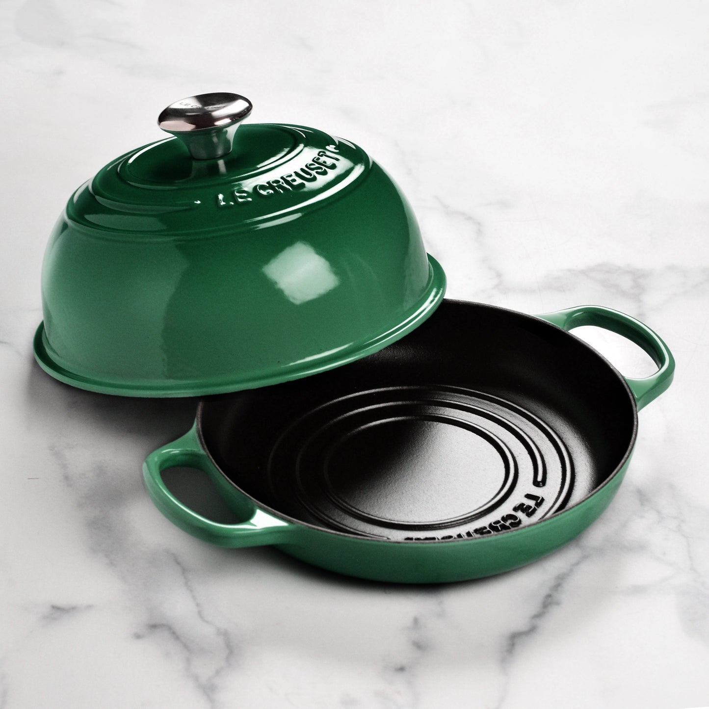 Signature Cast Iron 9.5-inch Artichaut Bread Oven