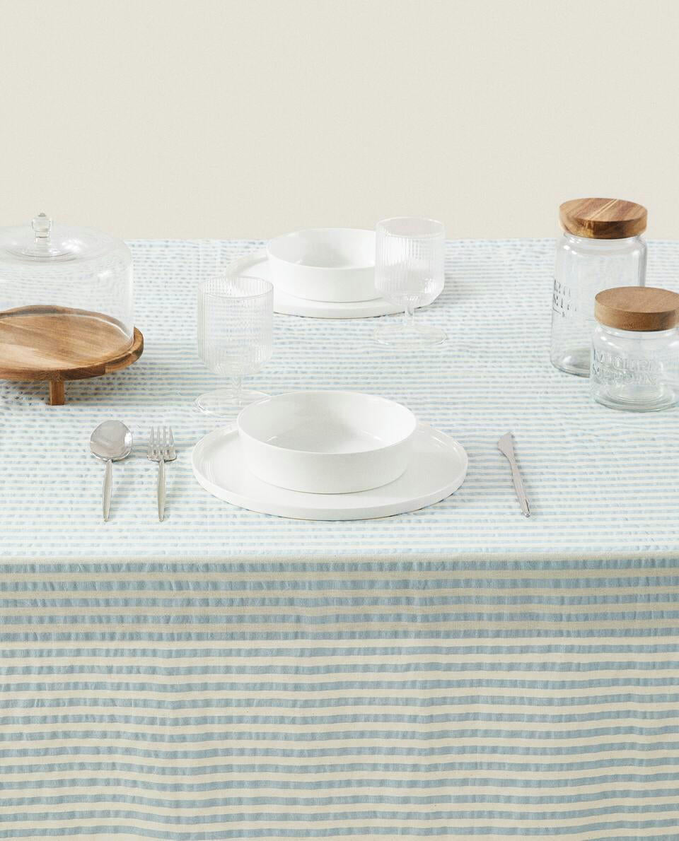 STRIPED TABLECLOTH