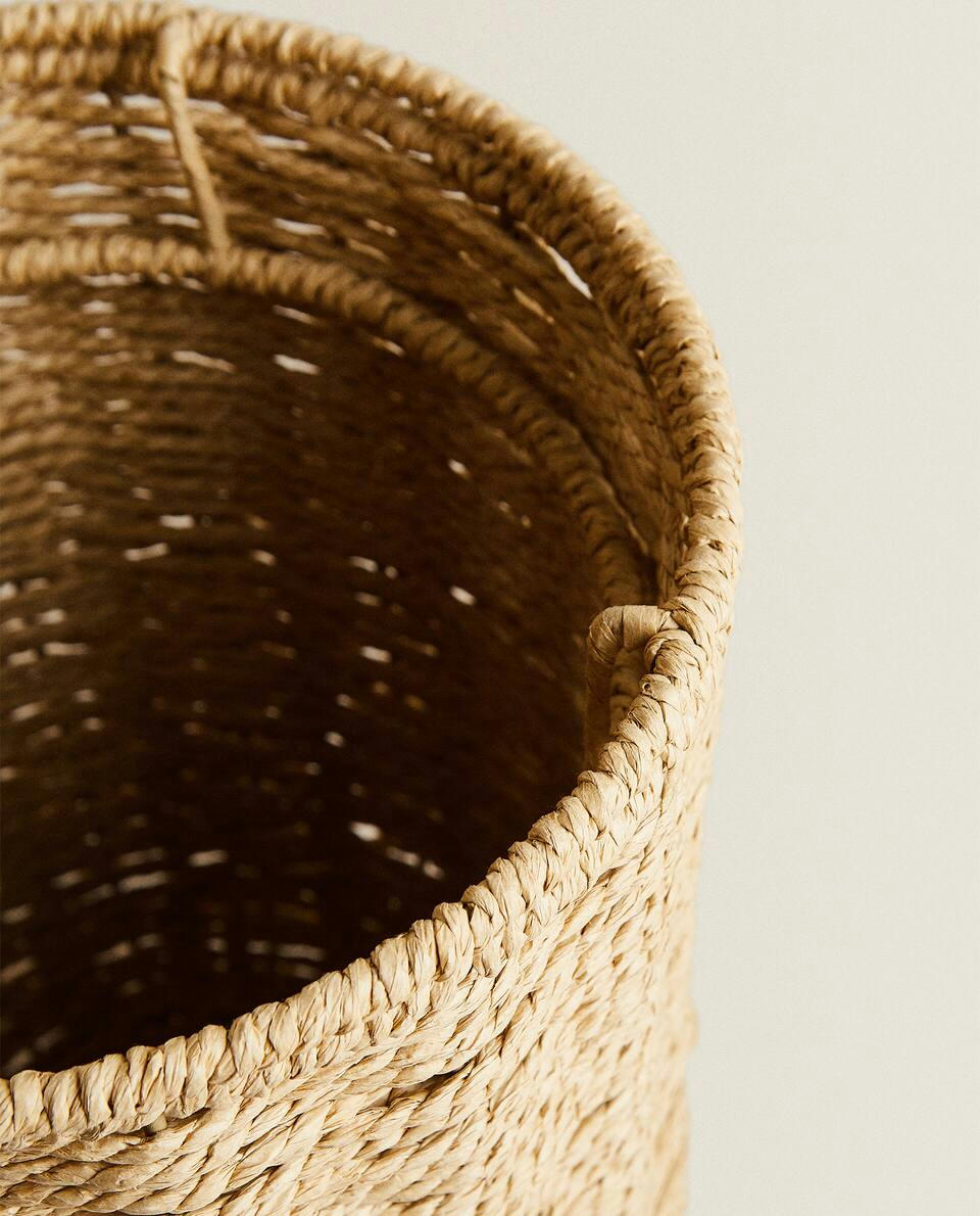 WASTEPAPER BASKET WITH REMOVABLE LID