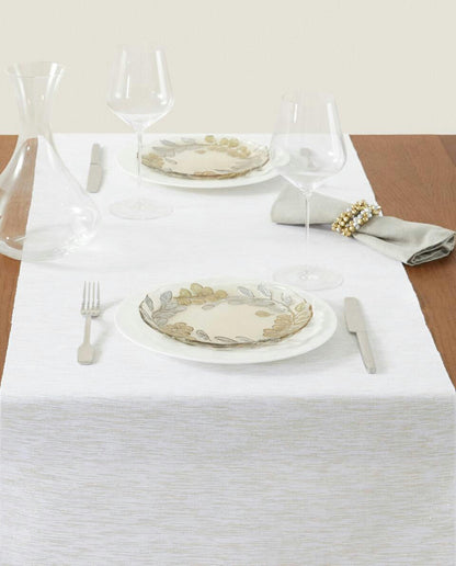 CHRISTMAS GLITTERY TABLE RUNNER