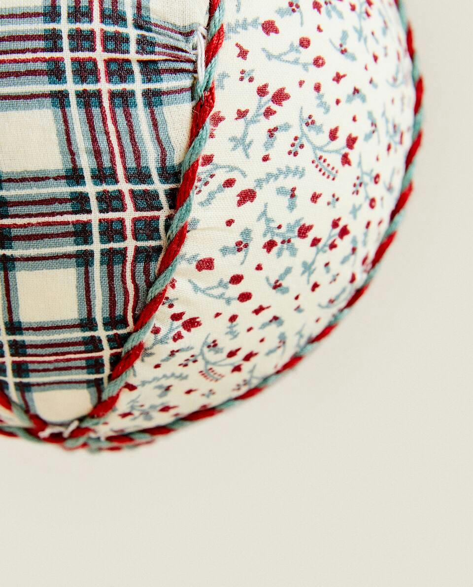 CHRISTMAS PATCHWORK BAUBLE DECORATION