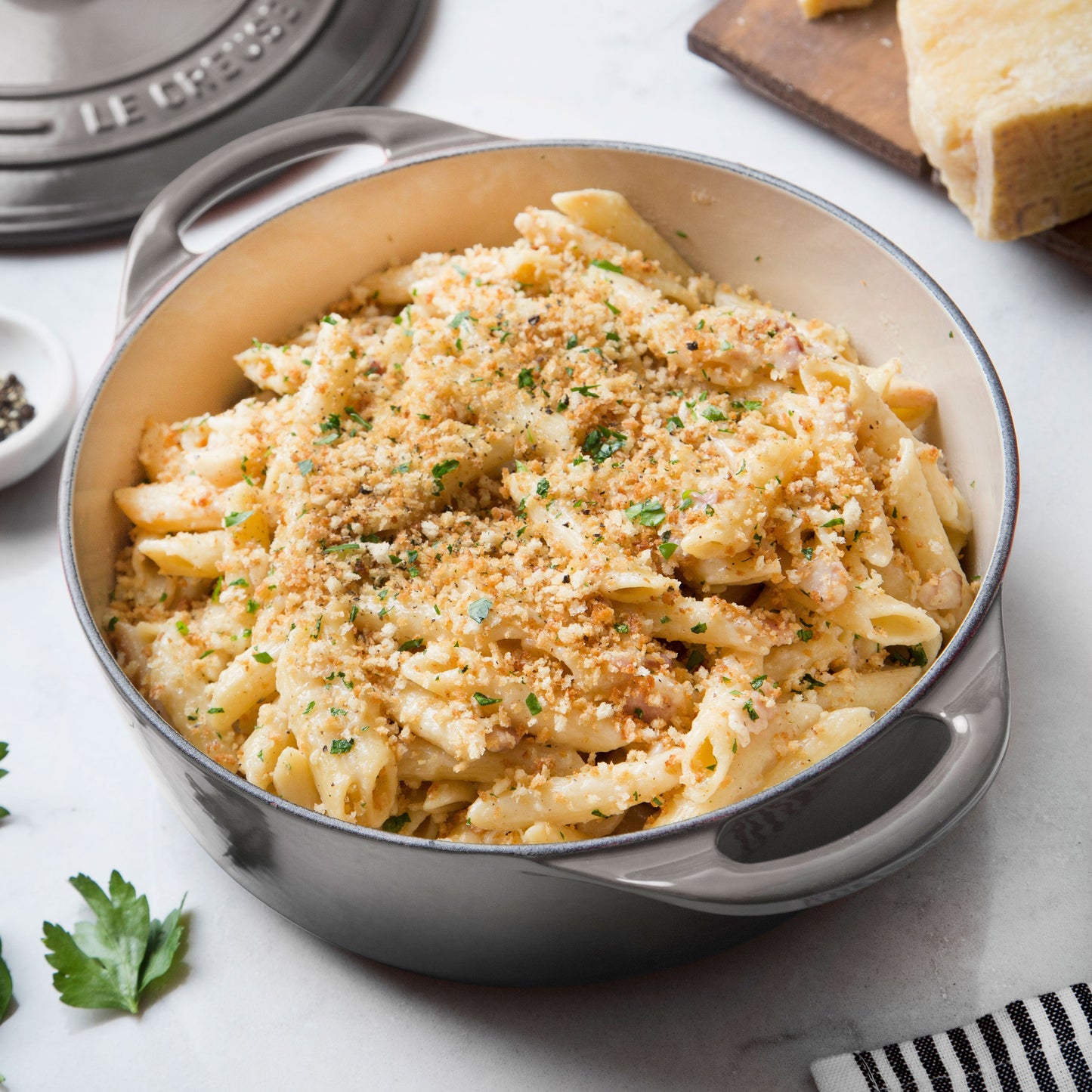 Cast Iron 2.75-quart Oyster Shallow Round Dutch Oven